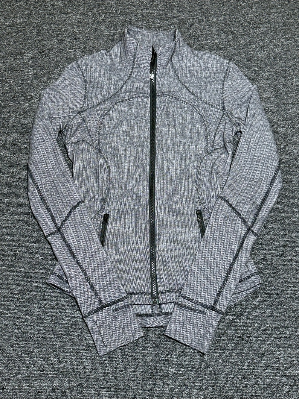 Lululemon Forme Jacket - Picture 4 of 9